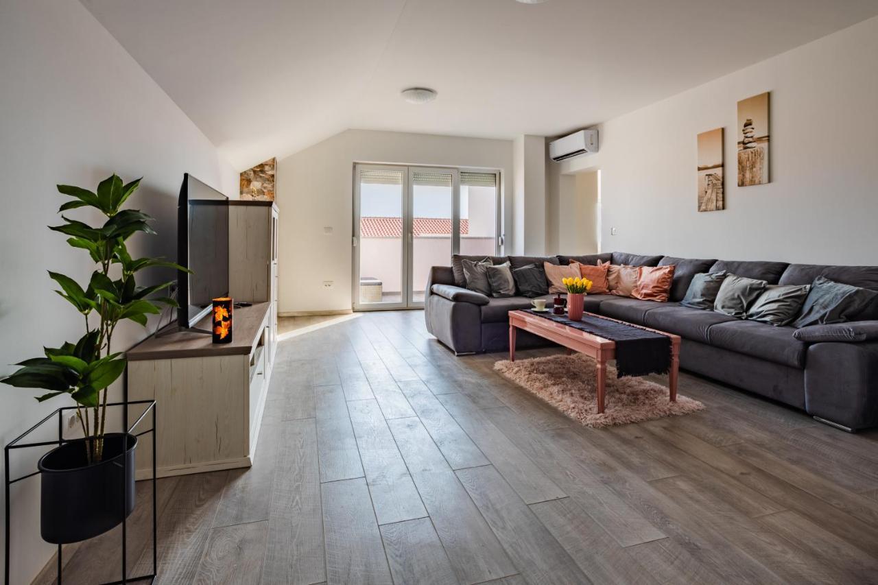 Seaview Apartments Roberta Zadar Ngoại thất bức ảnh