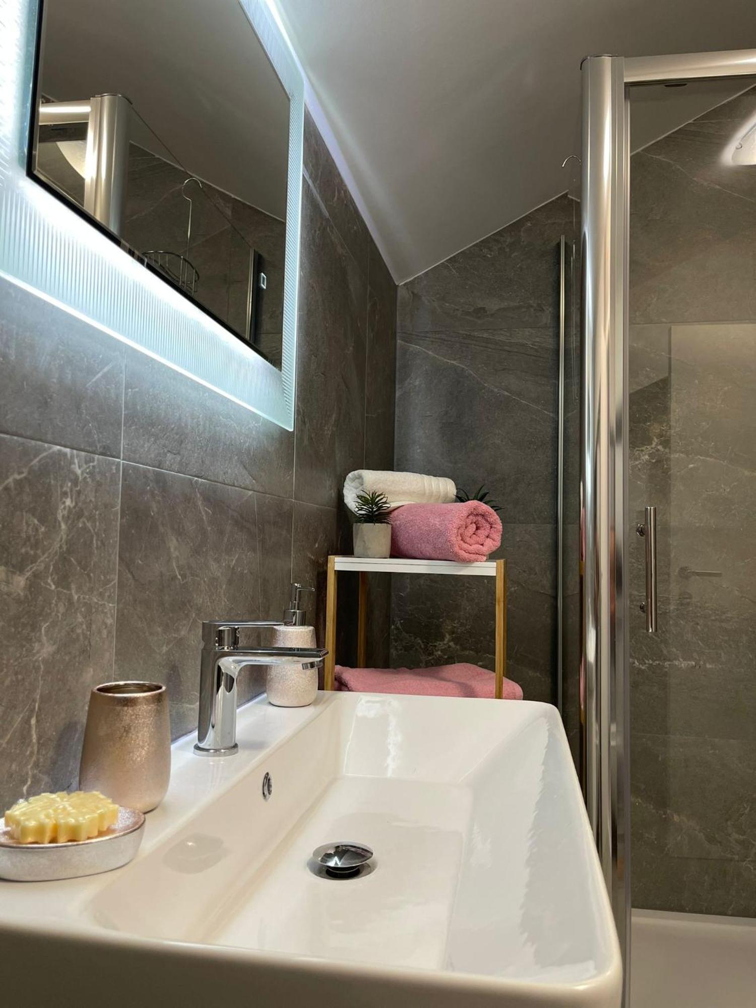 Seaview Apartments Roberta Zadar Ngoại thất bức ảnh